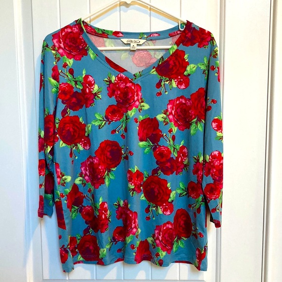The Pioneer Woman Tops - 🆕 The Pioneer Woman Rose Floral Shirt BRAND NEW !!